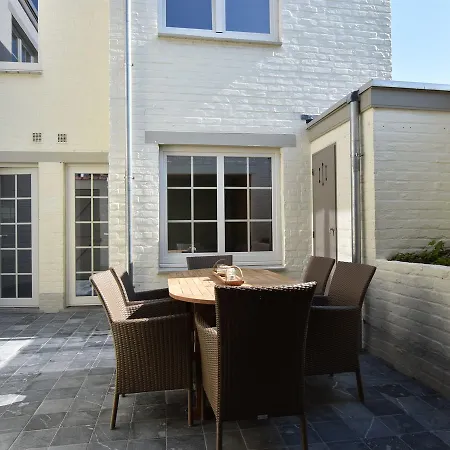 Luxury In Near Sea Beach *